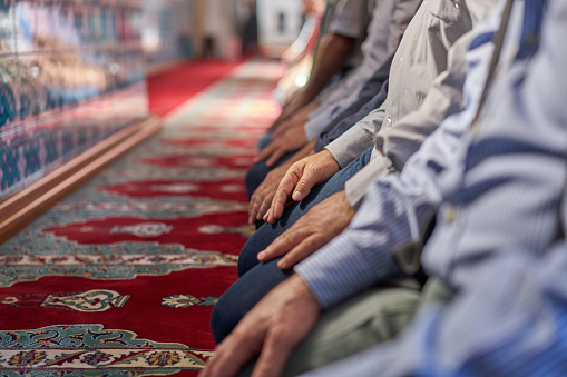 Wie wird gebetet? Das rituelle Gebet vom Takbir bis Taslim