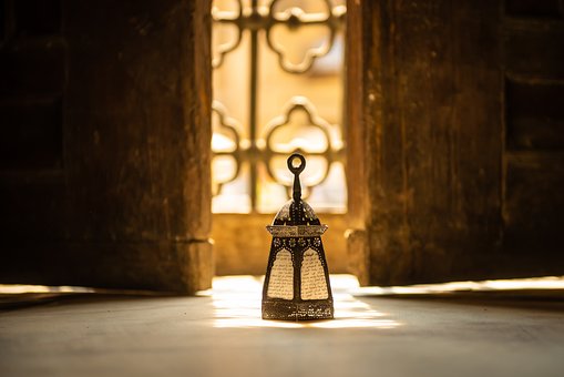 Warum fasten Muslime im Ramadan?